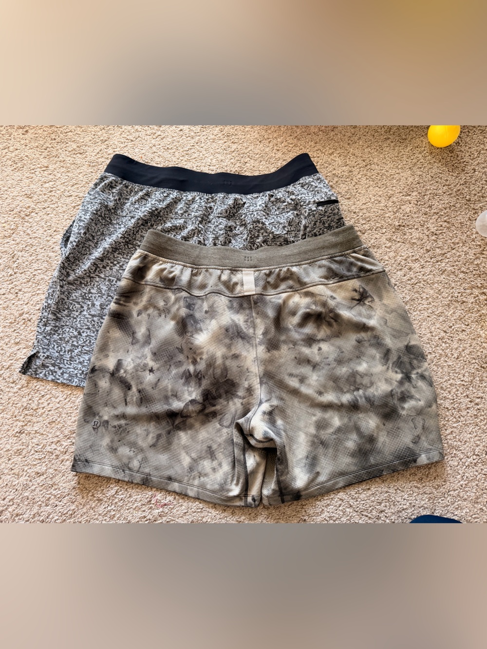 Lululemon men shorts bundle XL